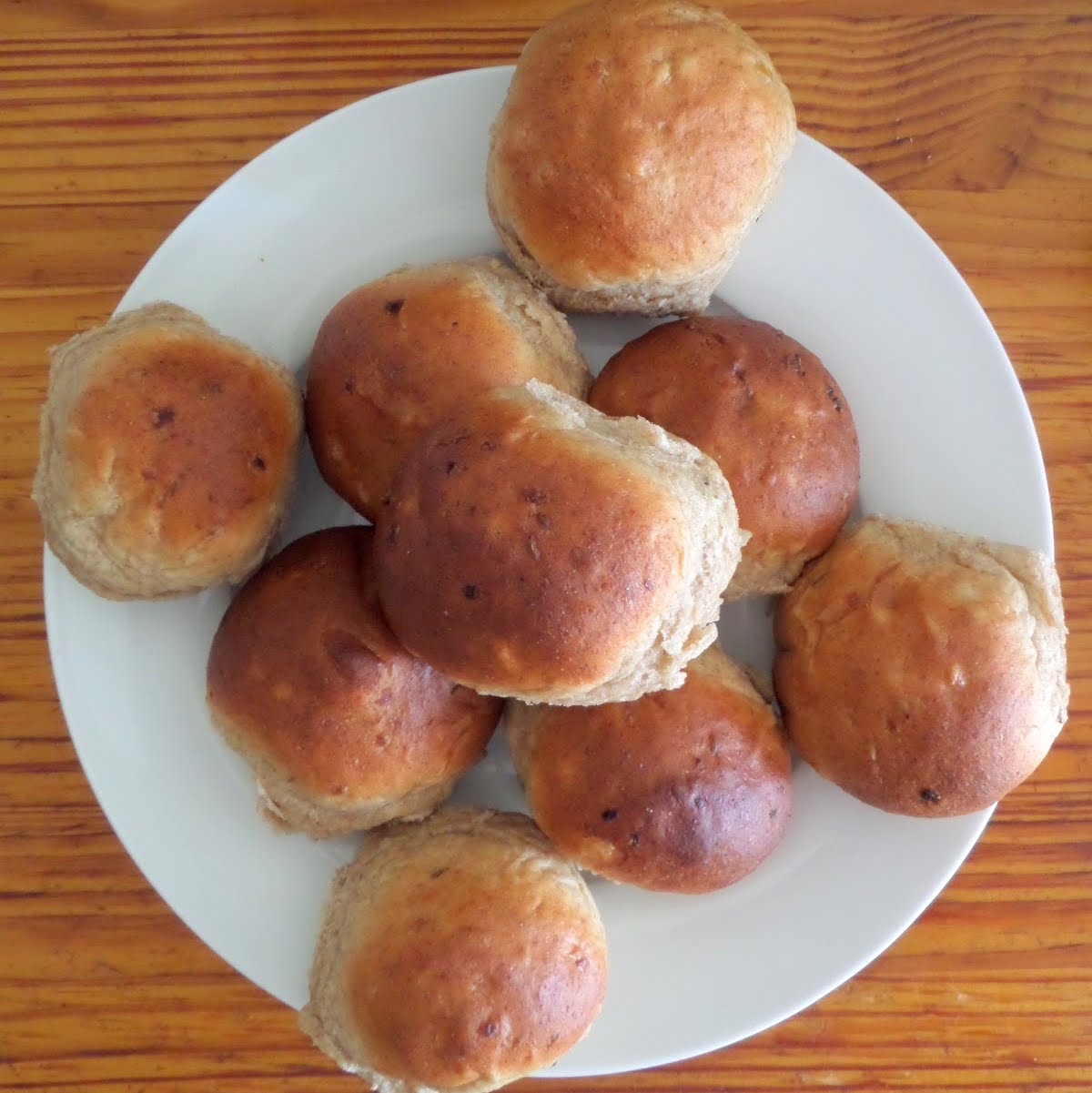 Rye Yeast Rolls:  Soft and fluffy yeast rolls made with rye flour, onions, and caraway seeds.