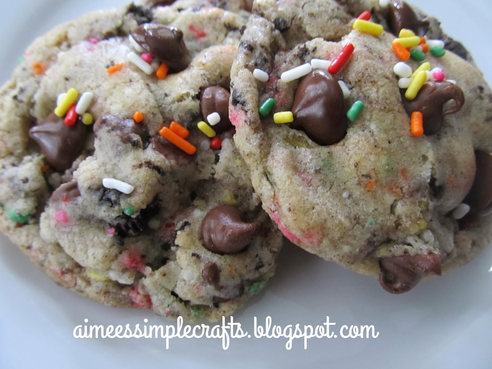 CAKE BATTER OREO COOKIES