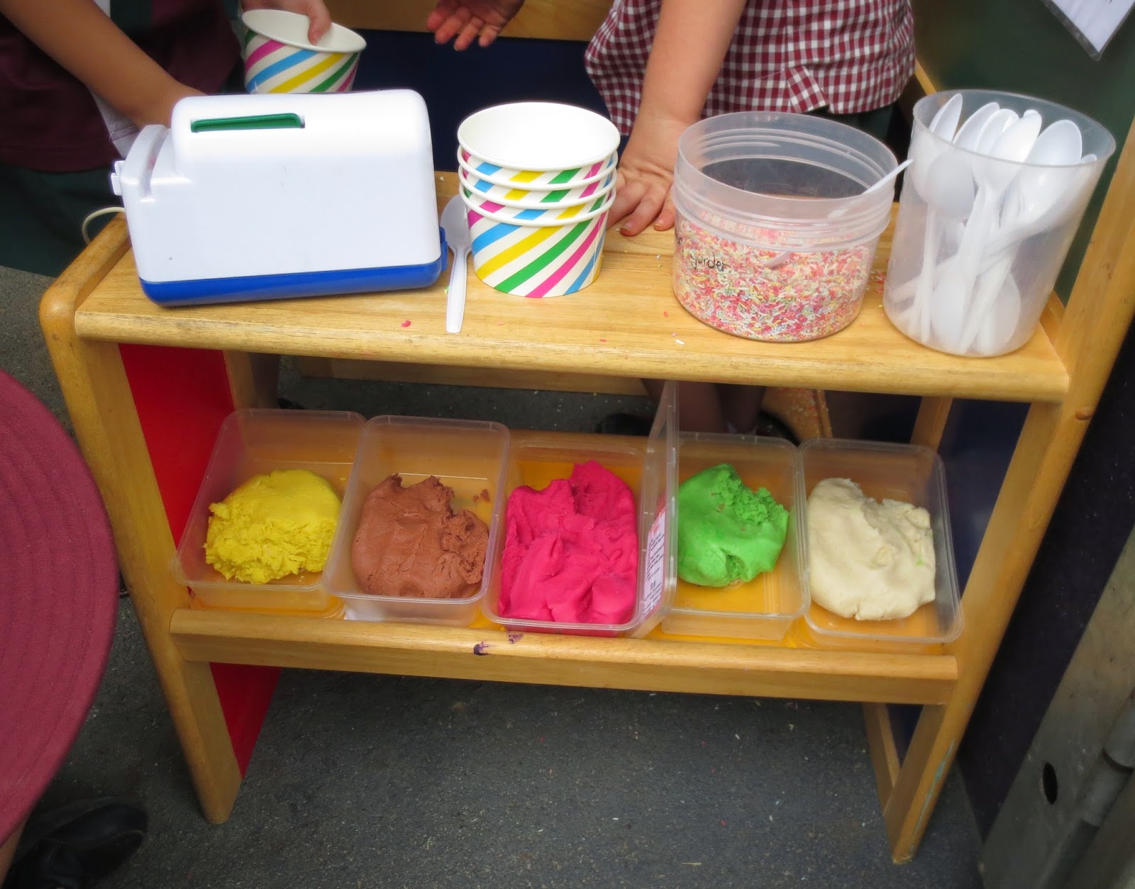 Love, Laughter and Learning in Prep! Playdough! Creating Sensory