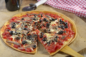 Receta de Cocina Pizza de tomate y anchoas