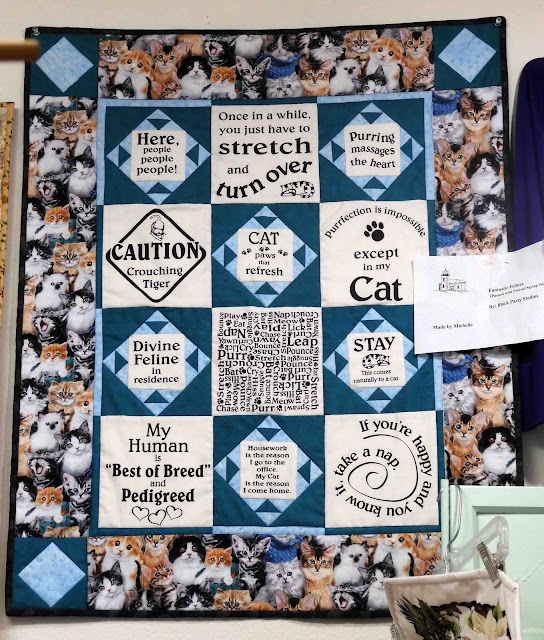 Cat Patches Quilt Shop Bandon, Oregon