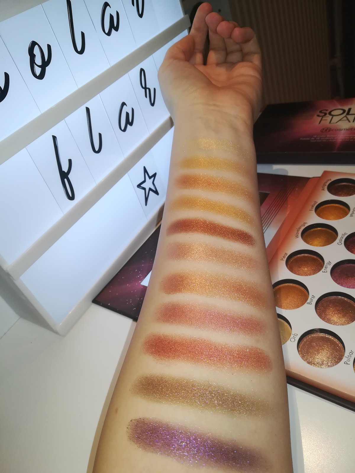 BH Cosmetics - Solar Flare Palette