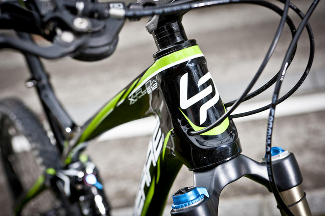 Lapierre 2012 Apresentando o XFlow 612 e 512