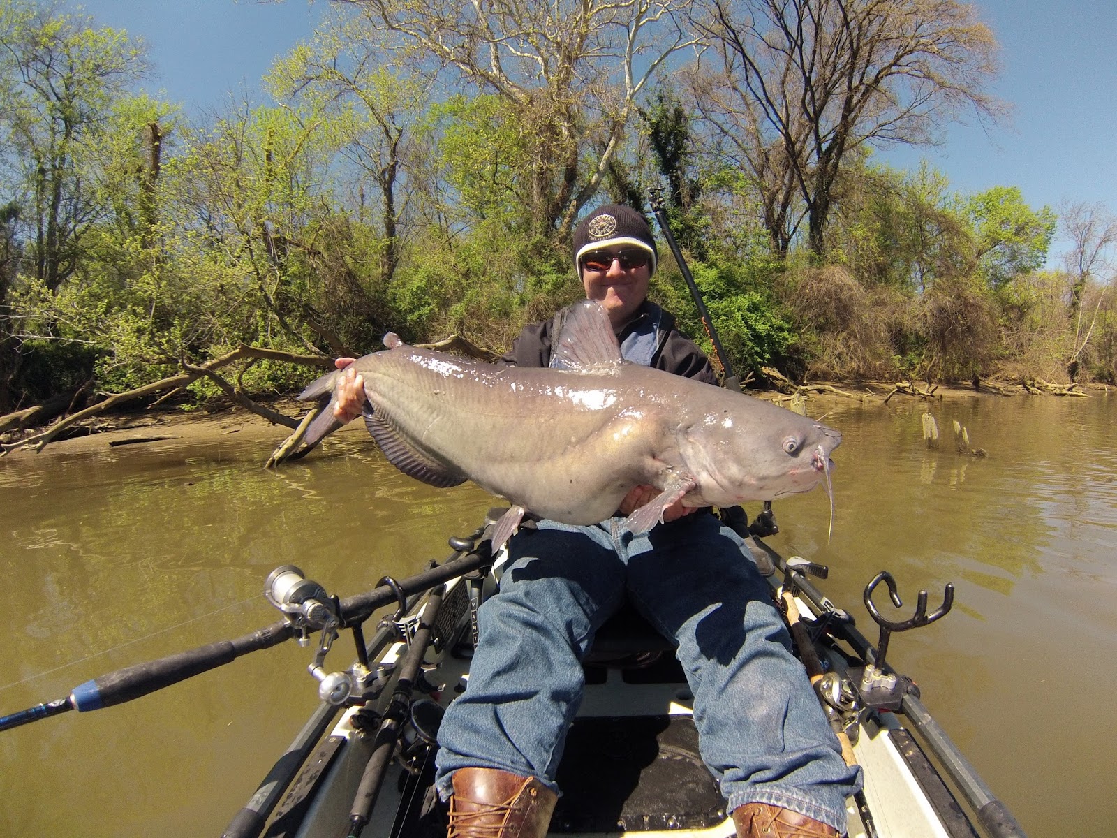Peelin' Drag Extreme Fishing Blue Catfish
