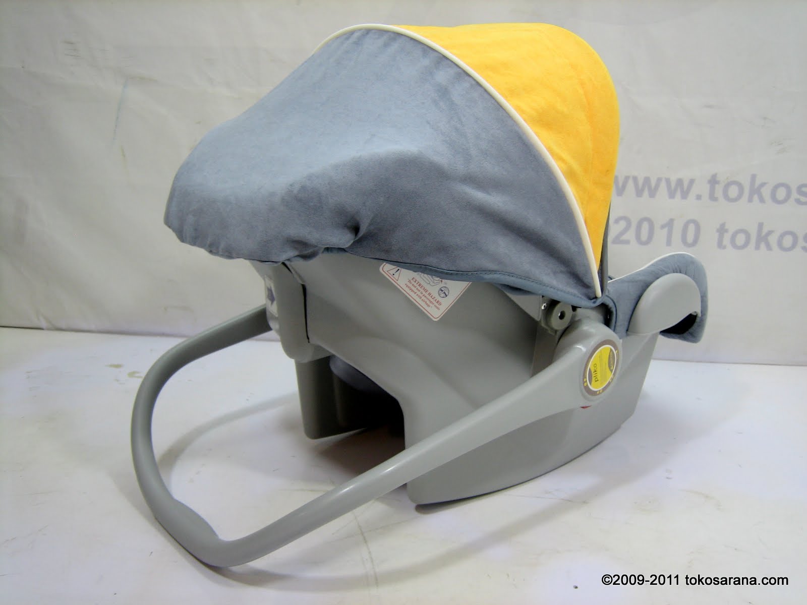 tokomagenta A Showcase of Products Baby Carrier Baby Car Seat PLIKO