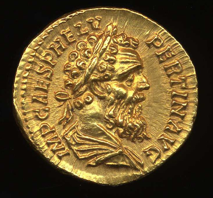 Римская золотая монета 5 букв. Золотые монеты Римский Солид. Золотые монеты римской империи древний Рим. Солид Римская Золотая монета.