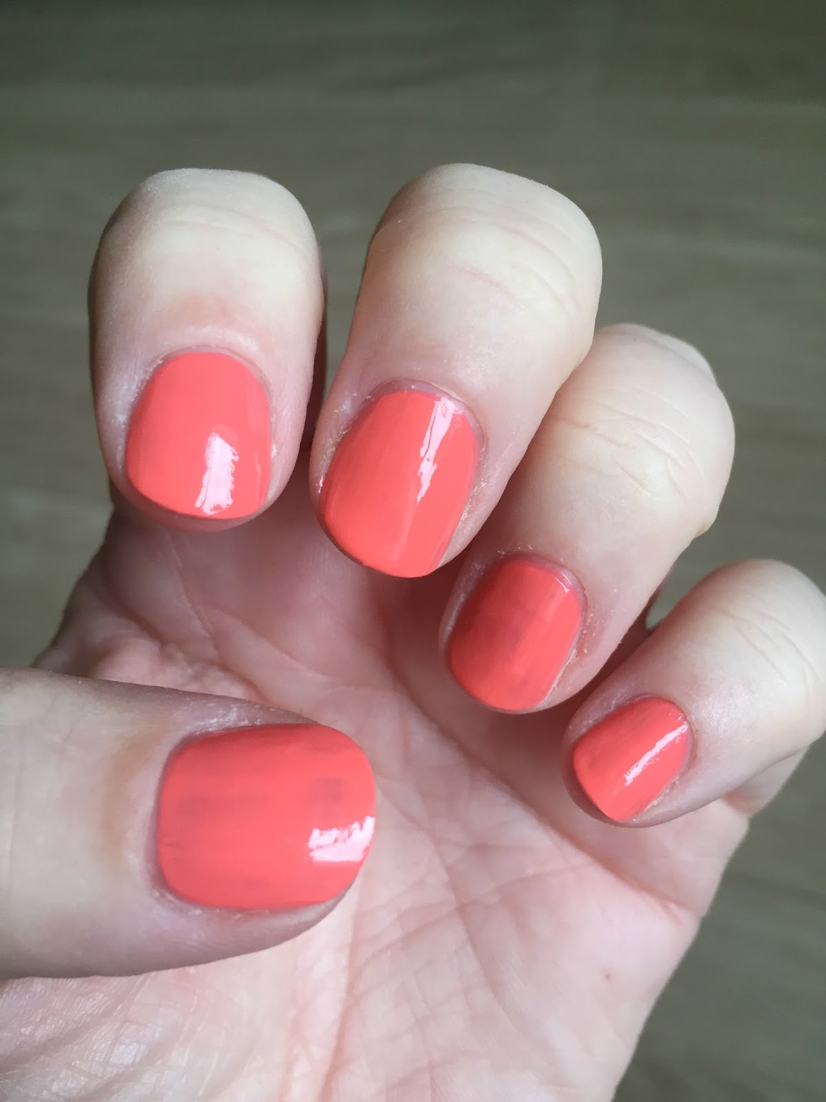 Essie Gel Couture Polish And Topcoat | Mammaful Zo: Beauty, Life, Plus Size  Fashion & More