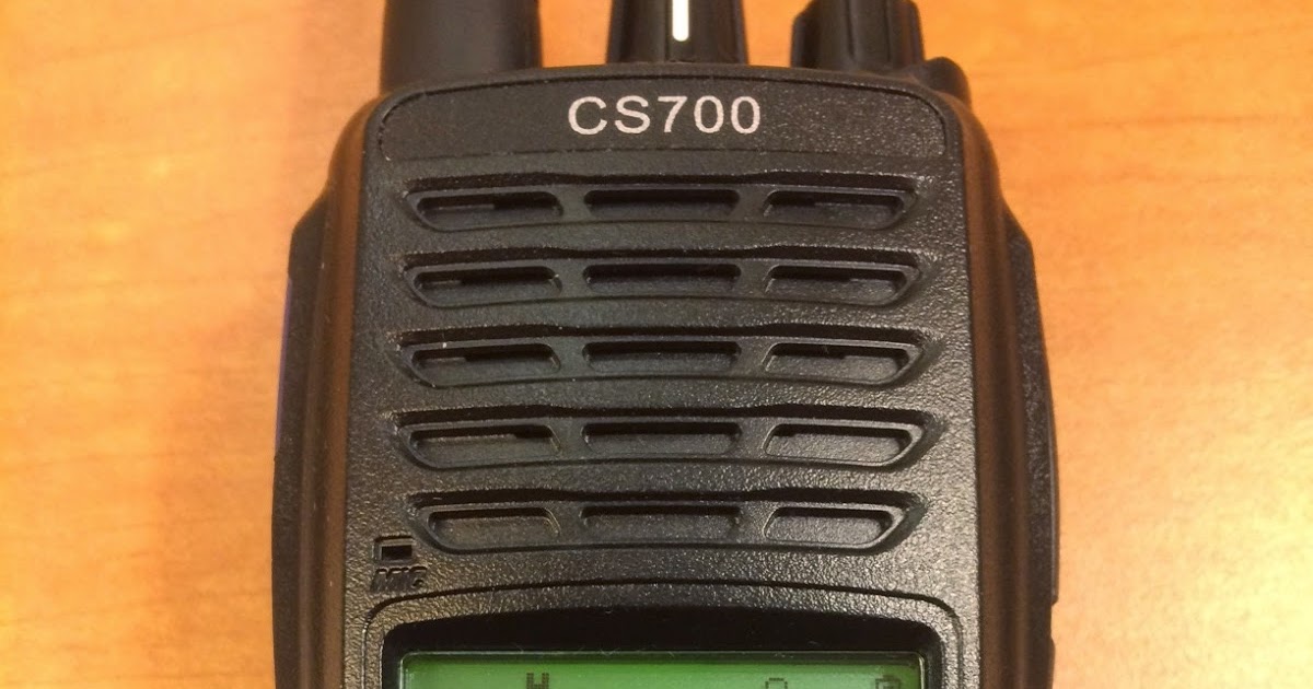 CS700 UHF AnalogDigital Portable Radio DMR CS700 MotoTrbo DMR Scan