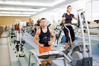 Manfaat Fitnes Bagi Kesehatan dan Tubuh Ideal