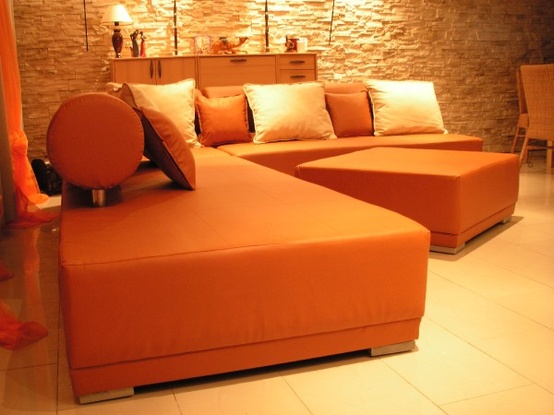 Decoración de Salas de color Naranja | Cómo arreglar los Muebles en una