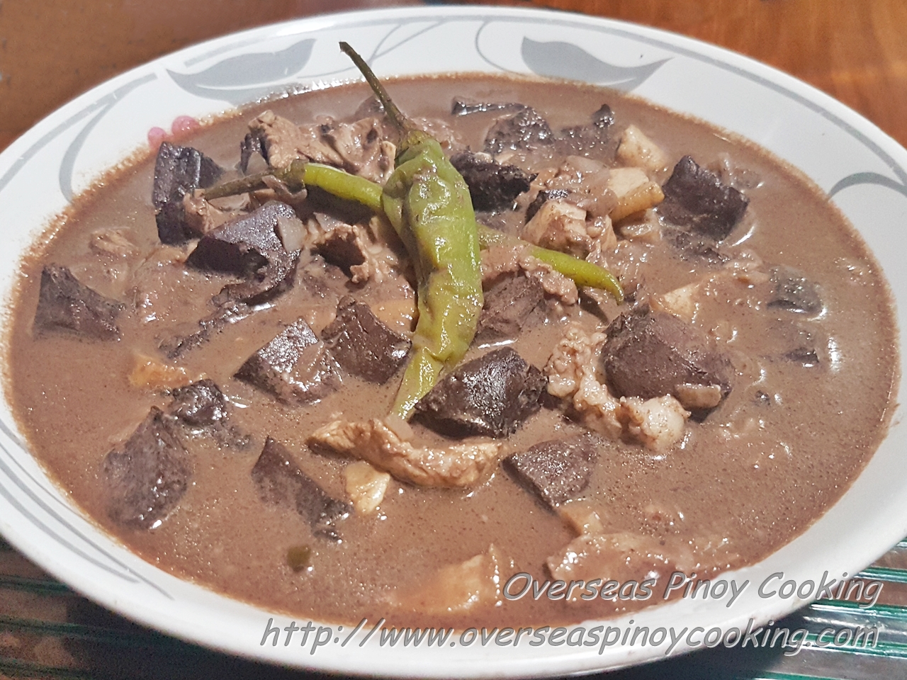Tidtad, Dinuguan Kapampangan