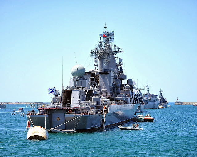 Τούρκος ναύαρχος ανησυχεί και επισημαίνει τον ρωσικό κίνδυνο…