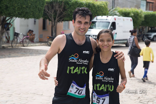 Alunos do Studio Almacks, Wevellyn e Ari são campeões sub-19 da Corrida de Várzea da Roça