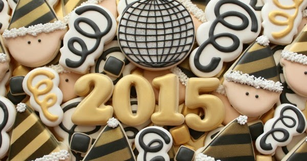11 FANTASTIC New Year&#039;s Eve Cookies