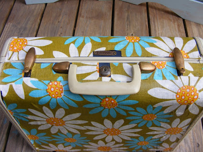 Sew Can Do: Quilted Cupcake's Mod Podge Suitcase Project