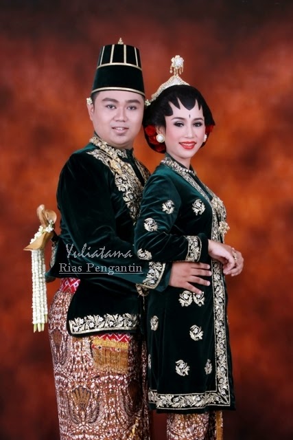Yuliatama Rias Pengantin Tata Rias Pengantin Jogja Putri