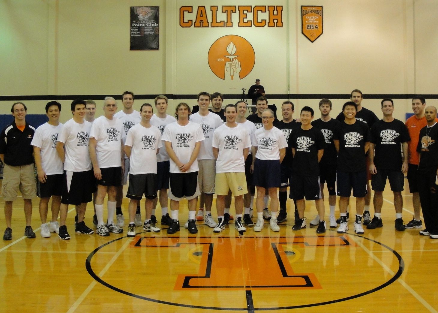 Caltech Basketball Beavers Blog: Third Annual Alumni Event Recap
