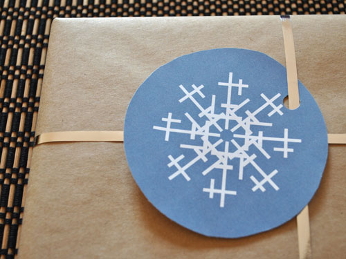 snowflake gift tag