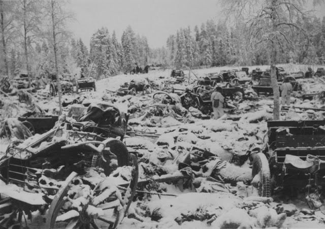 20 December 1939  worldwartwo.filminspector.com Soviet relief column Suomossalmi