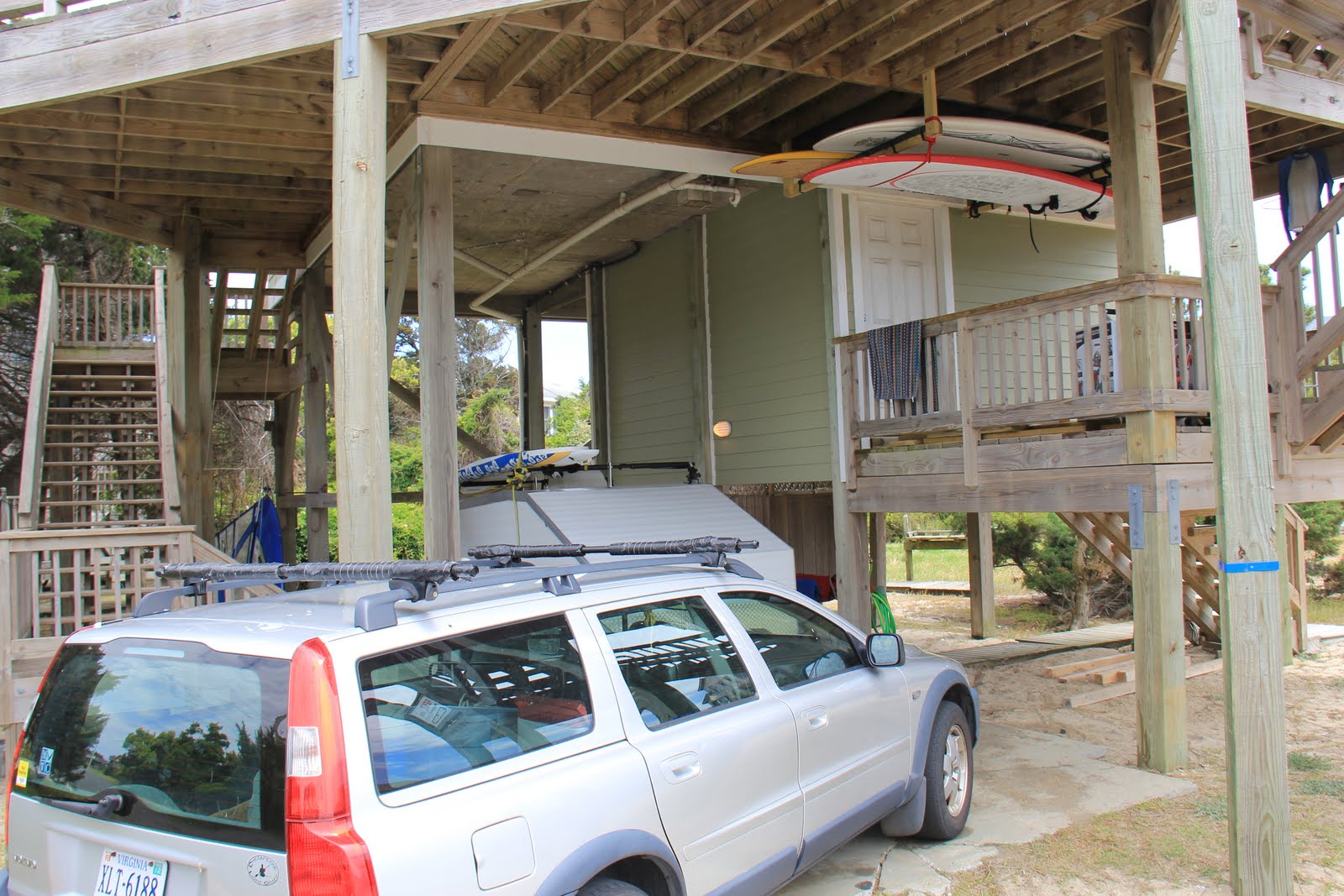 Chuck's Sea, Wind, Sky Chronicles WIndsurfing Cape Hatteras, North Carolina April May 2011,