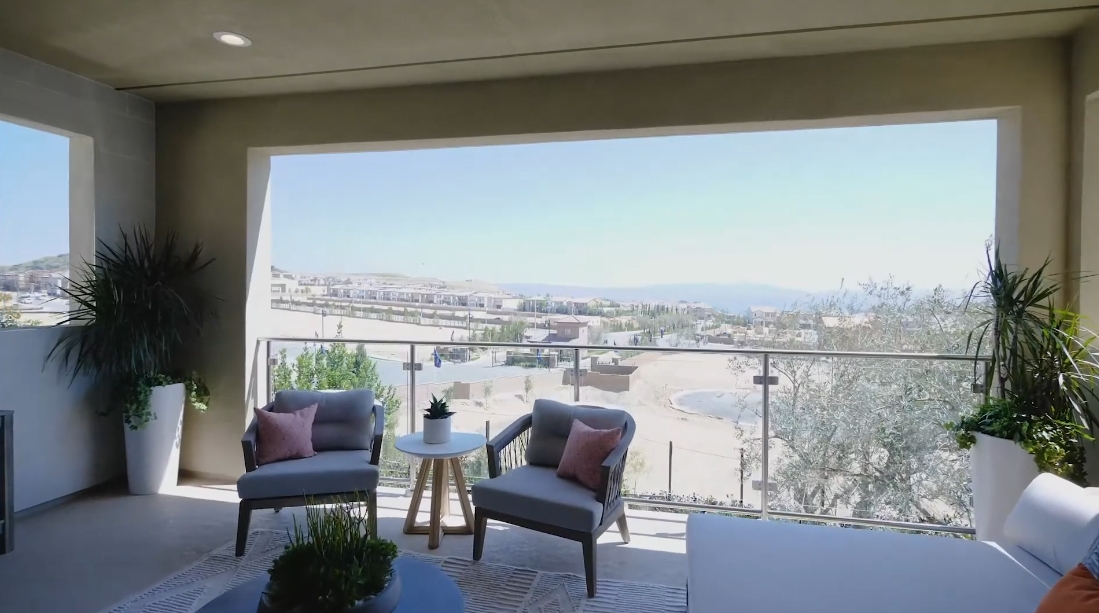33 Interior Design Photos vs. Toll Brothers Porter Ranch, CA Harwood Model Home Tour