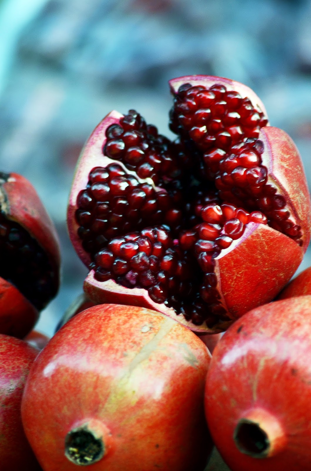 The wellness blog the power of pomegranates