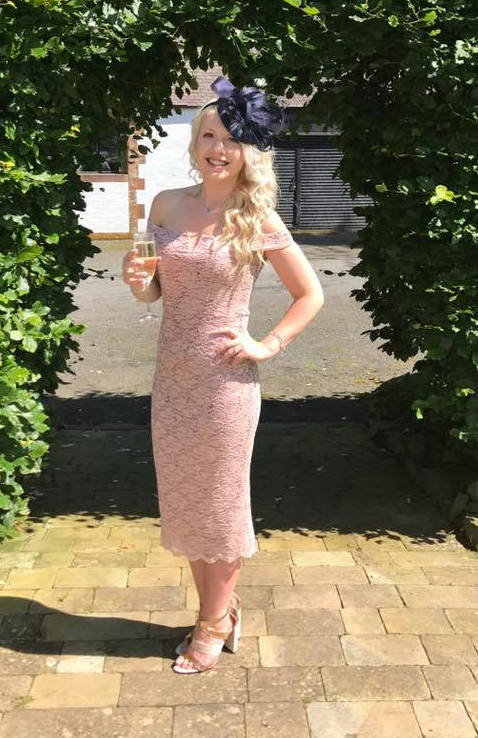 quiz wedding outfits