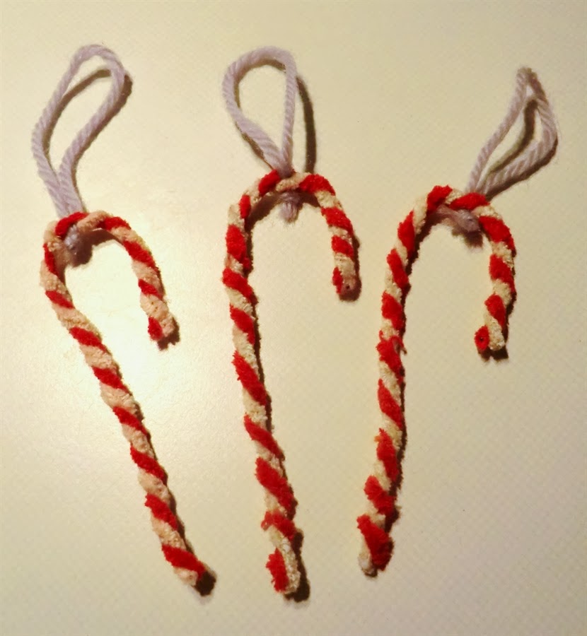 Set 3 Ornamenti in Plastica Gemma Rossa per Albero di Natale e Decorazioni Festi
