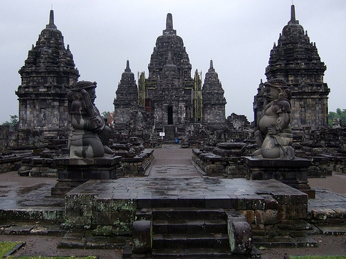 Gambar Sleman Mengunjungi Candi Prambanan Nimadesriandani 5 Gambar
