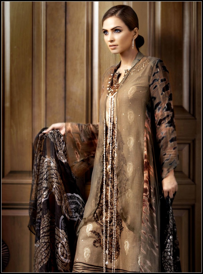 Fashion world latest Fashion Winter collection ladies fashion dresses