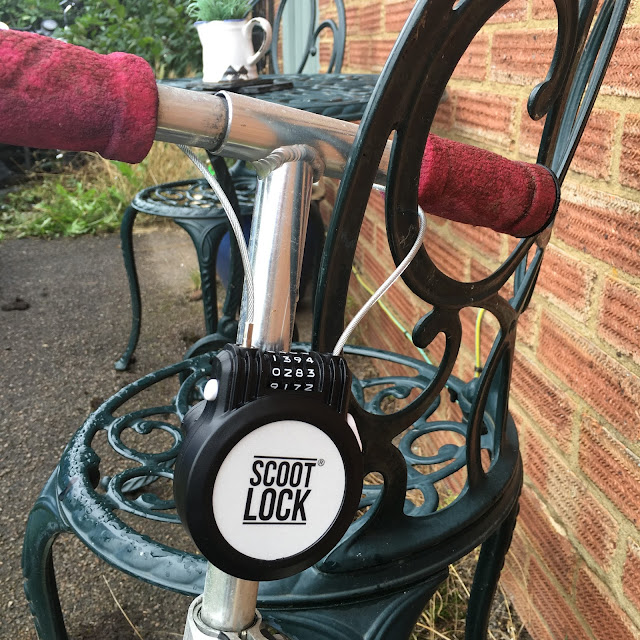 scooty handle lock