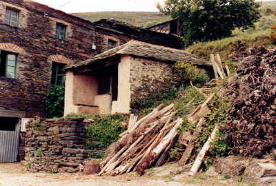 Capilla de Santa Bárbara de Busvidal, Allande