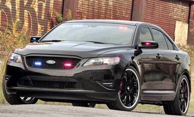 2017 Ford Crown Victoria Police Interceptor | ICARS REVIEWS