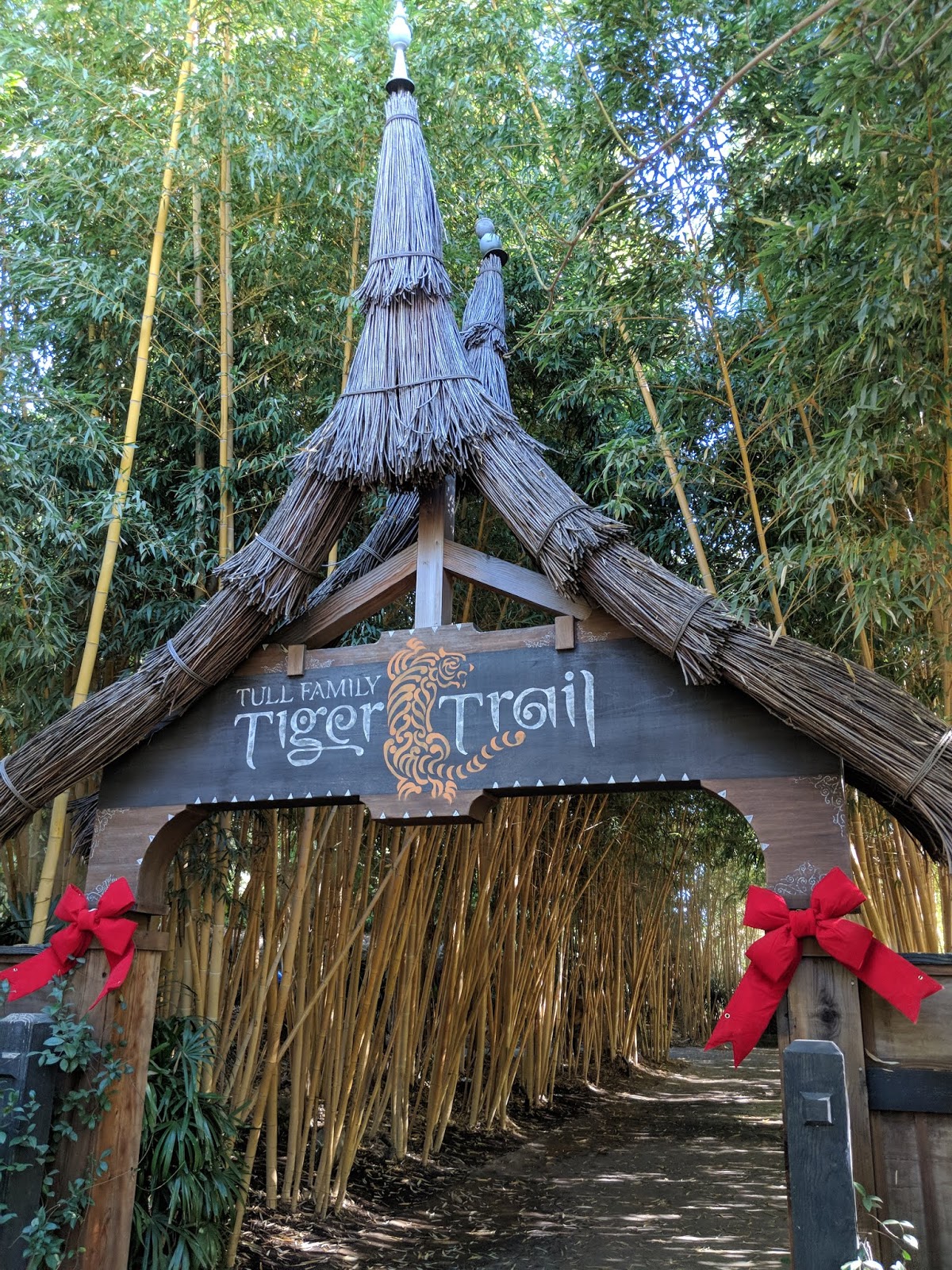 enjoy a fine dining thanksgiving feast at the san diego zoo safari park