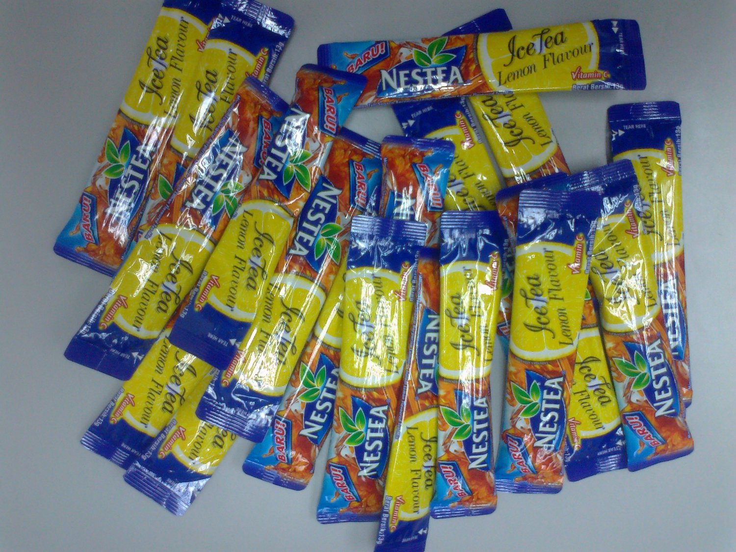 New 3 in 1 Nestle Nestea Instant Ice Tea Lemon Sticks 60 Sachets