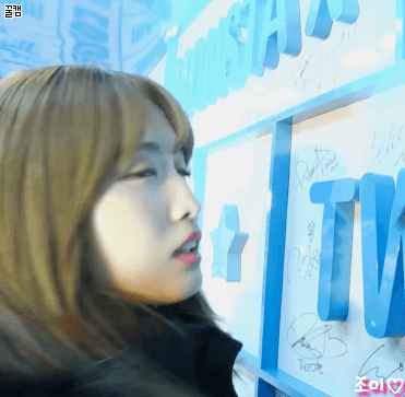 어제자 브이라이브 사랑스러운 모모 모구리♡ | 인스티즈