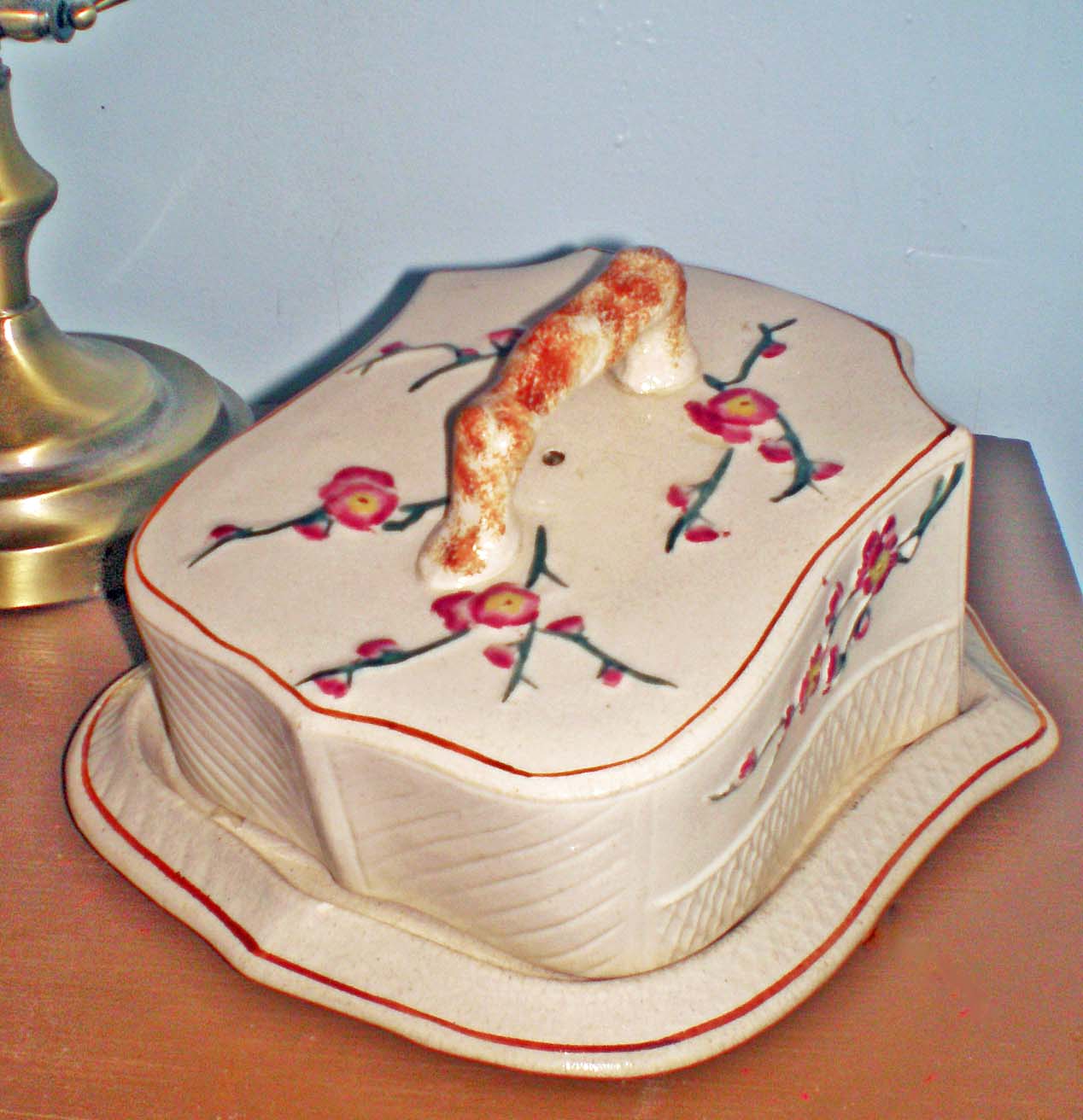 Farmhouse Garden One Woman's Cheese Keeper is Another Woman's Jewelry