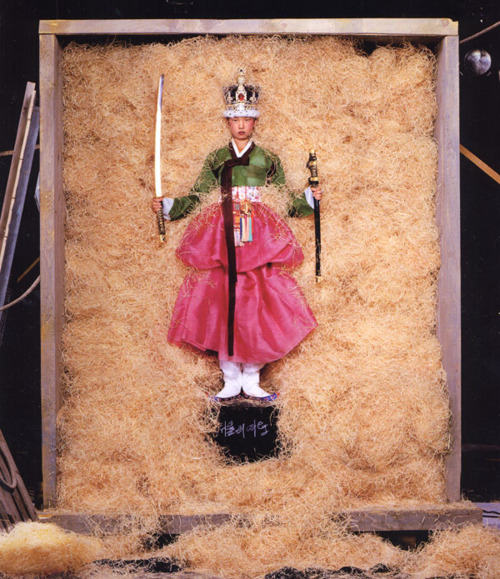 Annie’s Fashion Break: Jean Paul Goude Photos