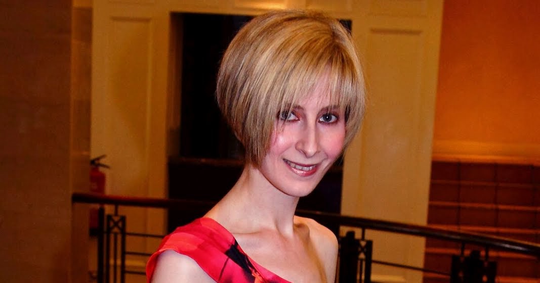 Karen Millen Style!!