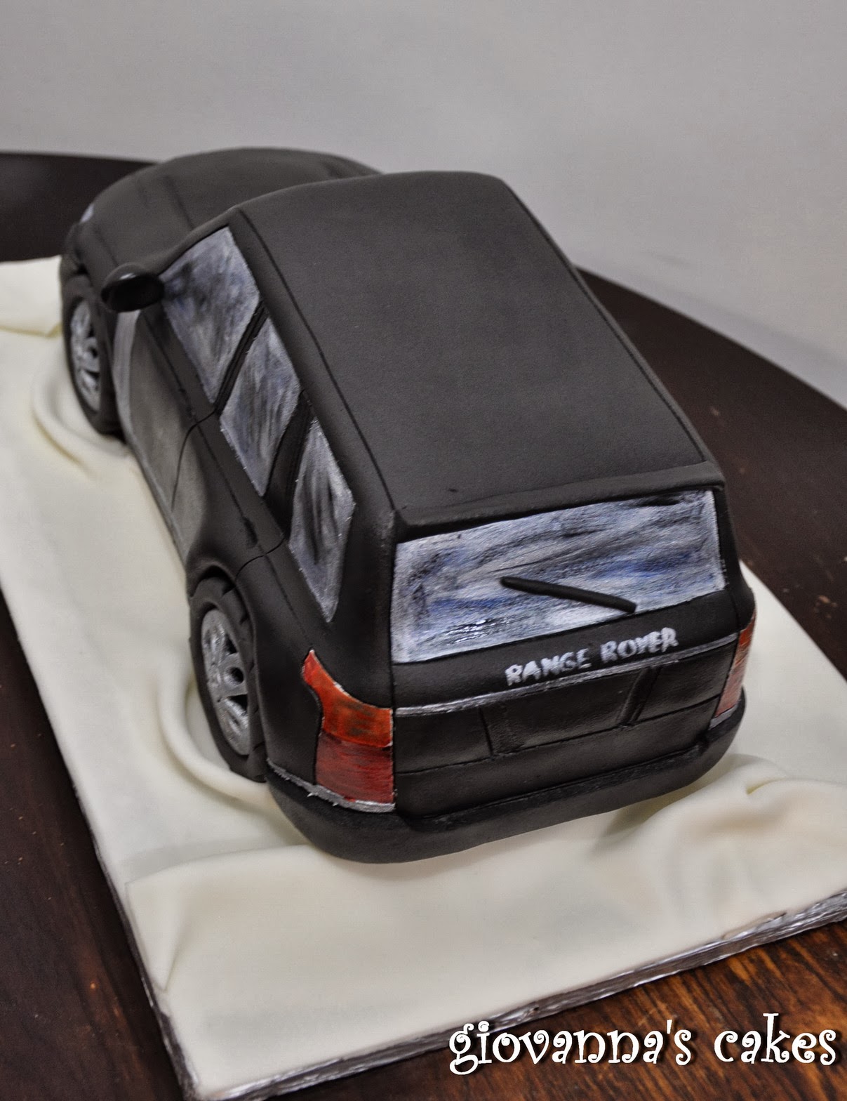 giovanna's cakes: The range rover experience