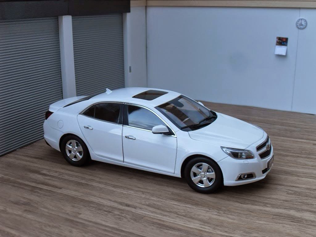 Игрушка chevrolet malibu