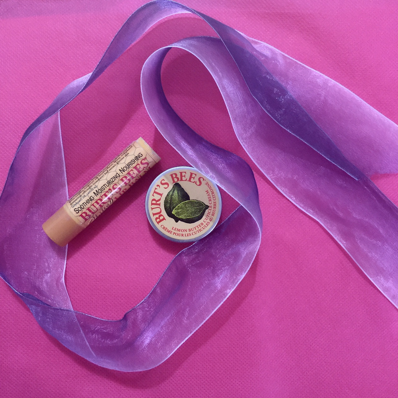 REVIEW BURT'S BEES LEMON BUTTER CUTICLE CREAM Mermaid in Stilettos