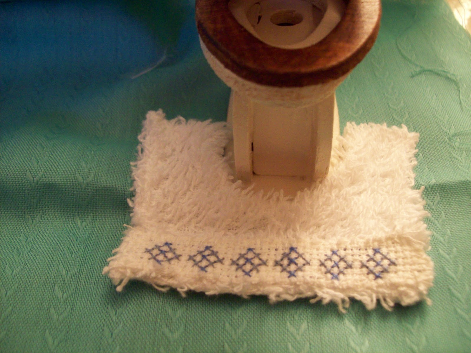 EL UNIVERSO DE FREYA: Toallas y complementos de baño