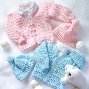 Everyday Life at Leisure: Crochet Baby Dresses