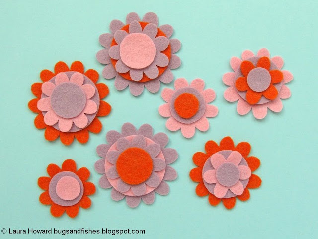 DIY April Felt Flowers Spring Wreath Tutorial cut out the felt flower pieces