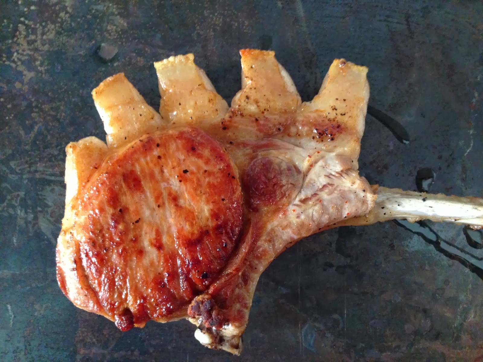 Carré De Porc Noir De Bigorre Recette Bolli's Kitchen: Côte de porc noir de Bigorre et nothing else!....Rippe vom  Bigorreschwein und sonst nichts!.....