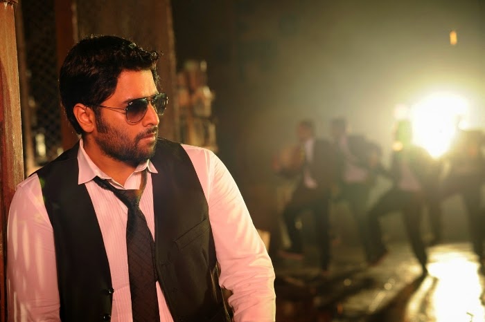 rowdy-fellow-movie-stills-nara-rohit3-2.