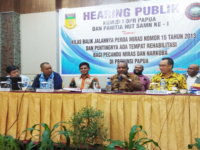 Doren Wakerkwa Akui Pemprov Papua Siap Tegakkan Perda Pelarangan Miras Doren Wakerkwa Akui Pemprov Papua Siap Tegakkan Perda Pelarangan Miras
