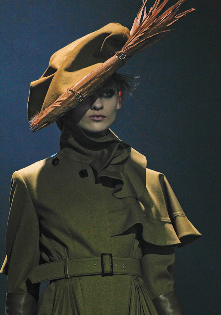 John Galliano Fall/Winter 2012 ReadytoWear Paris details Cool