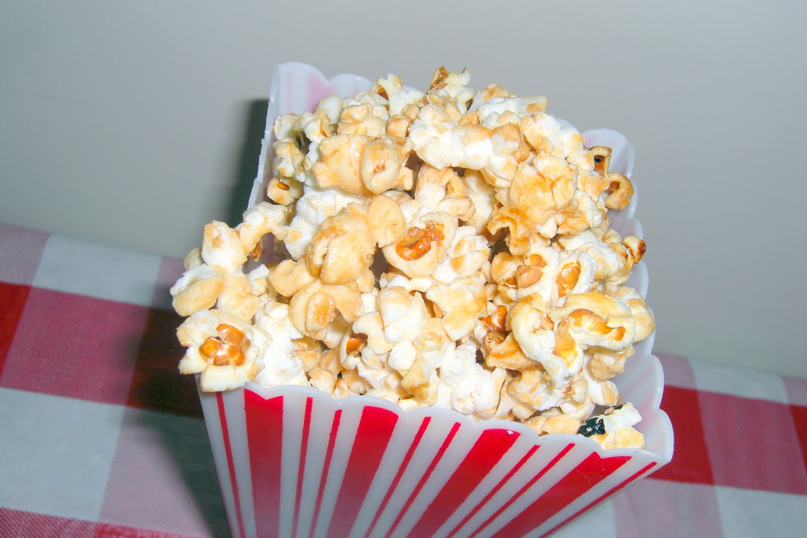 is kettle corn better for you than butter popcorn